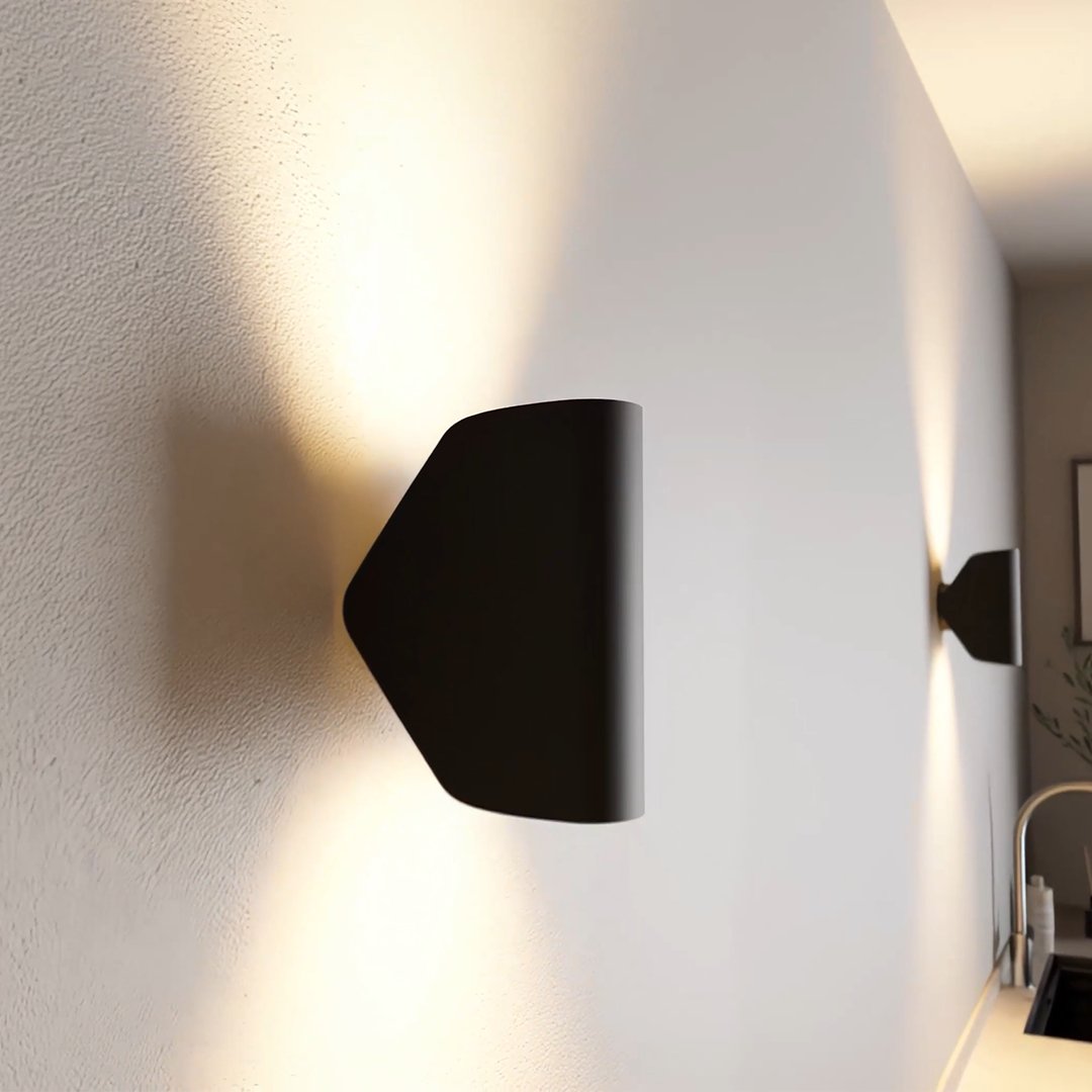 Modern Up & Down Wall Light in Black – Minimalist Dual-Beam Indoor Sconce