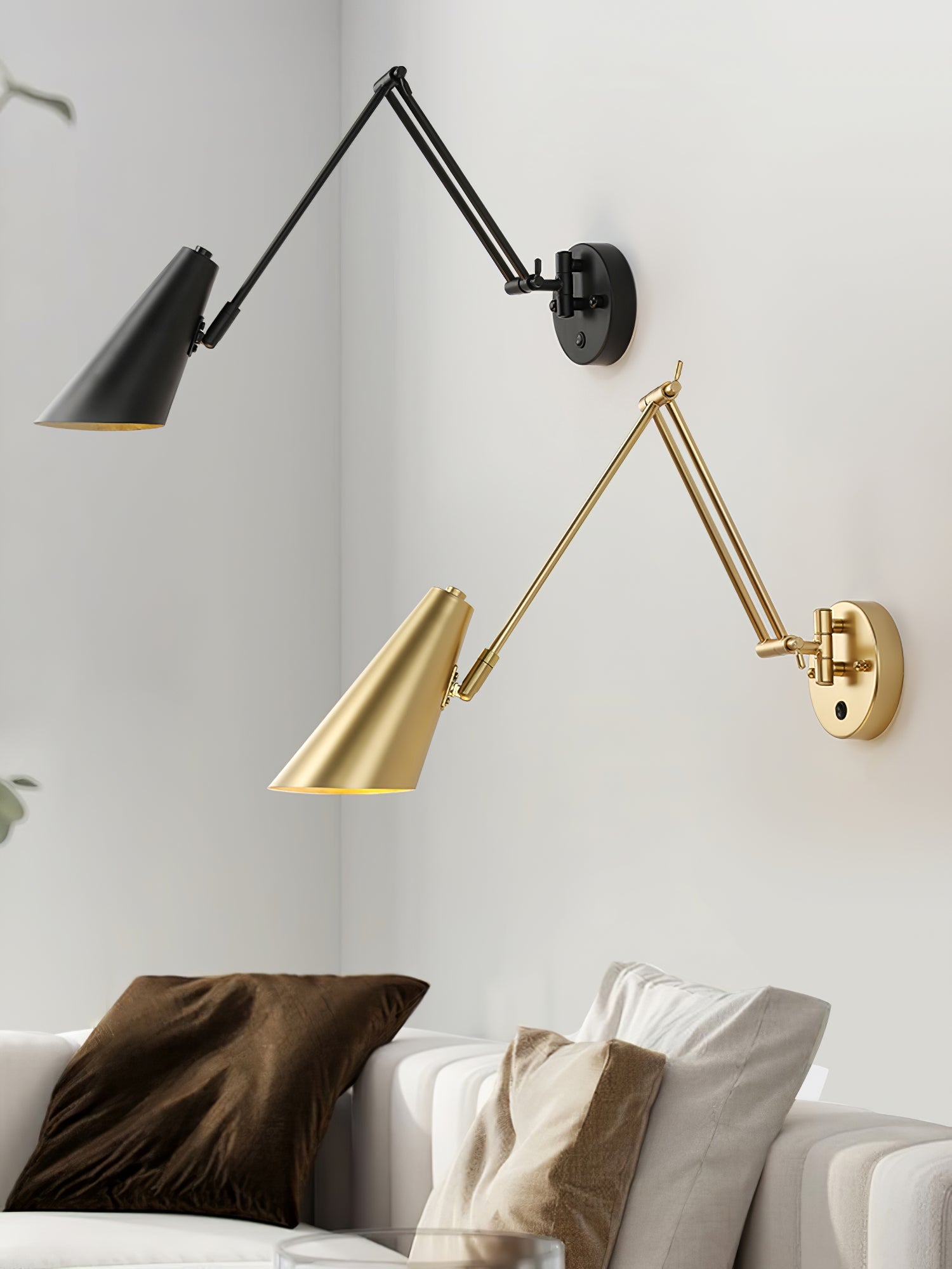 Adjustable Swing Arm Wall Light in Metal – Articulating Task Wall Lamp