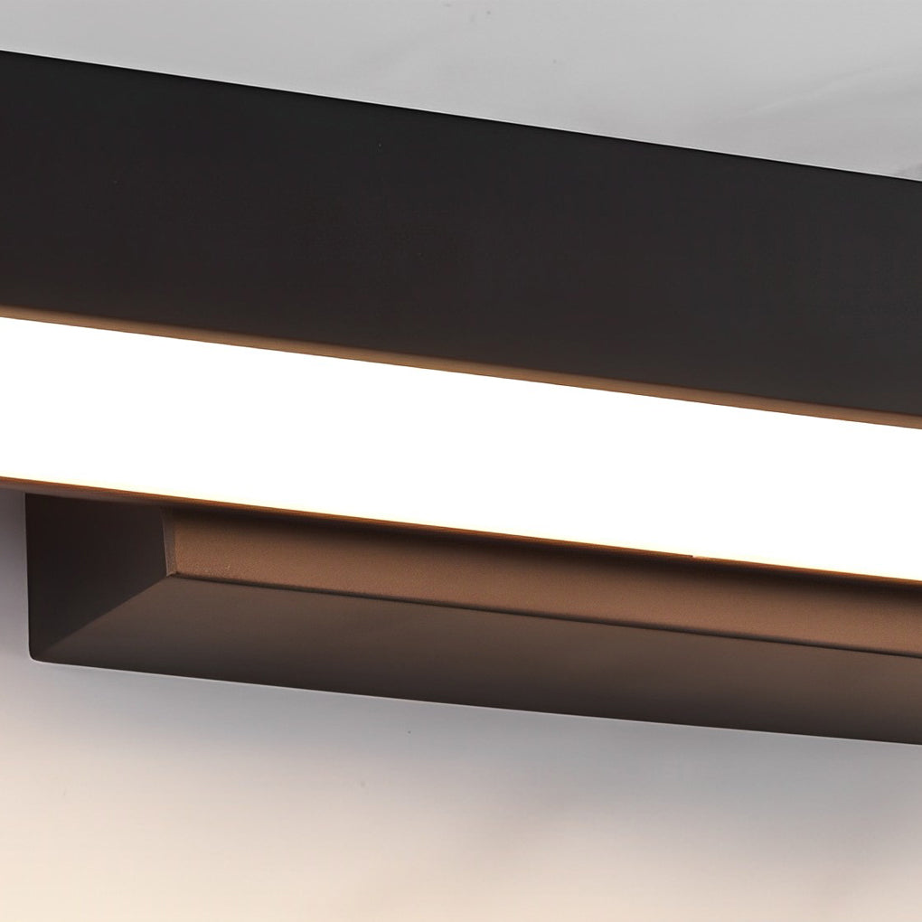 Black LED Linear Outdoor Wall Light – IP65