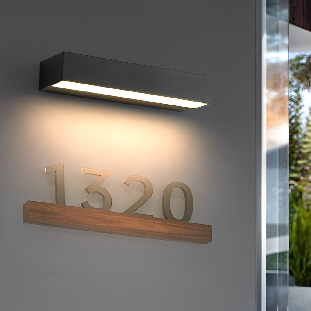 Modern Black Outdoor LED Wall Light – Slim Linear Downlight