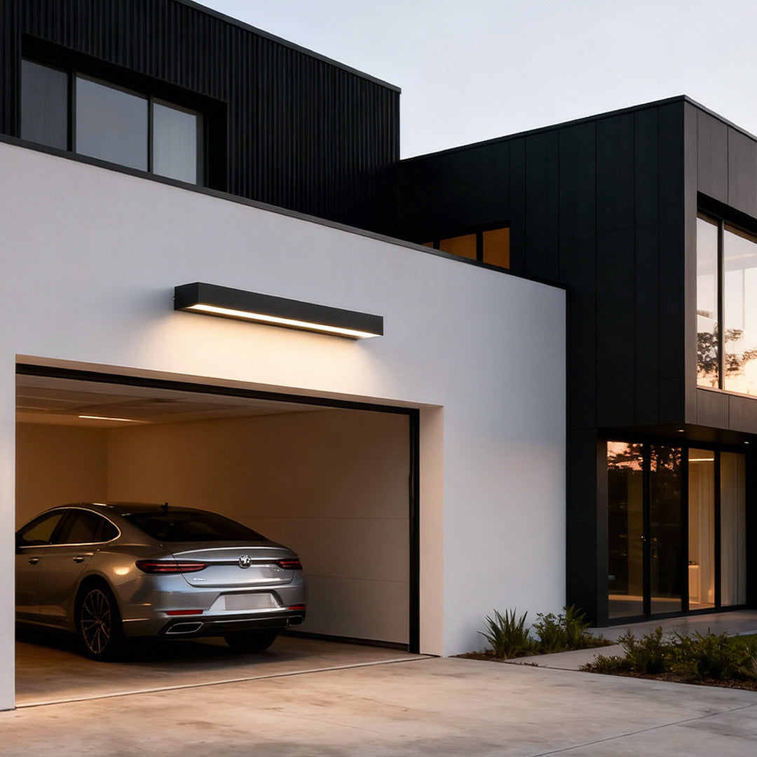 Modern Black Outdoor LED Wall Light – Slim Linear Downlight