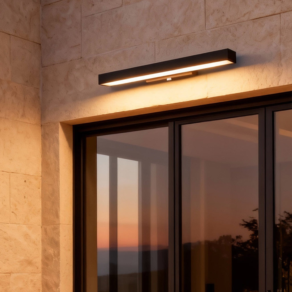 Black LED Linear Outdoor Wall Light – IP65
