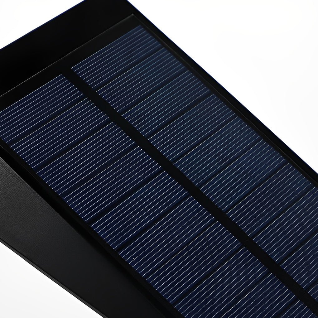 Solar LED Landscape Spotlight with Ground Spike – Adjustable Outdoor Light