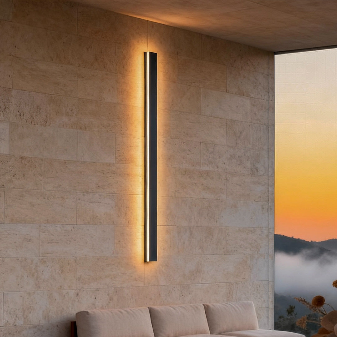 Minimalist Linear Outdoor LED Wall Light – IP65